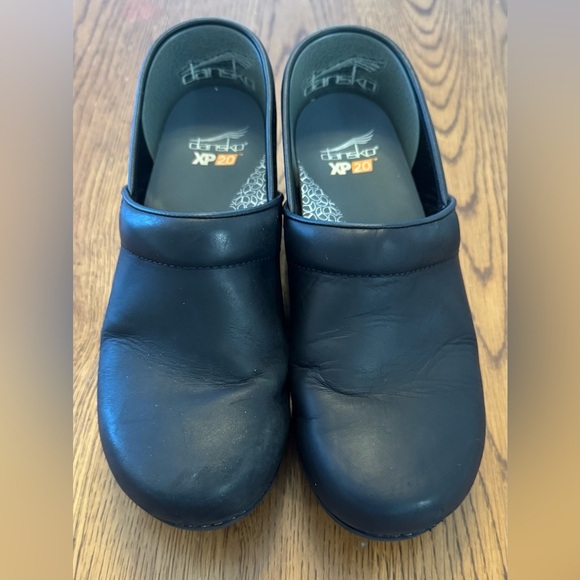 Dansko Black Professional Clogs size 39 - Picture 3 of 5